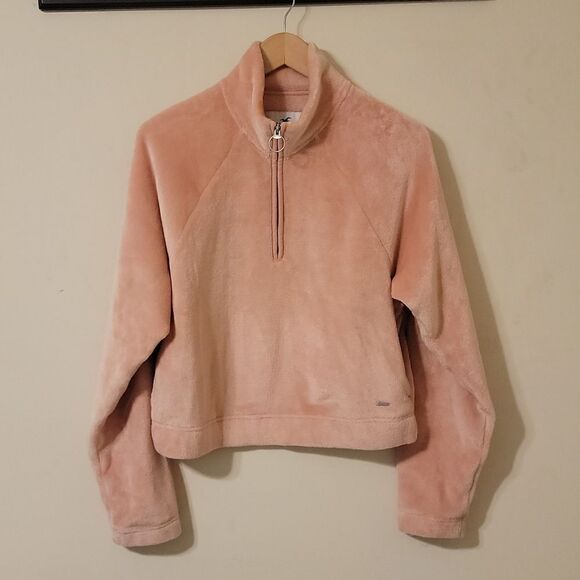 Hollister Jackets & Blazers - NWOT Hollister Cropped Faux Fur Teddy Half Zip Pullover Blush Pink